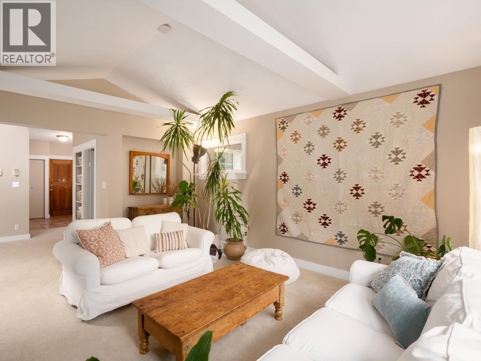 1245 Miller Road, Bowen Island, British Columbia  V0N 1G1 - Photo 8 - R3062412