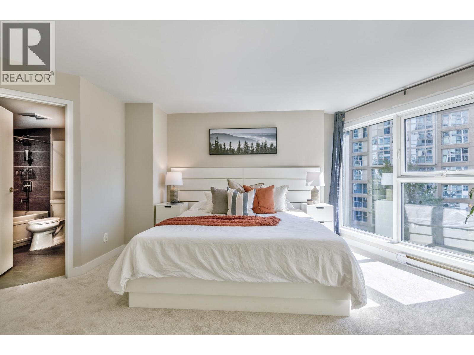 40x 1323 Homer Street, Vancouver, British Columbia  V6B 5T1 - Photo 12 - R3062399