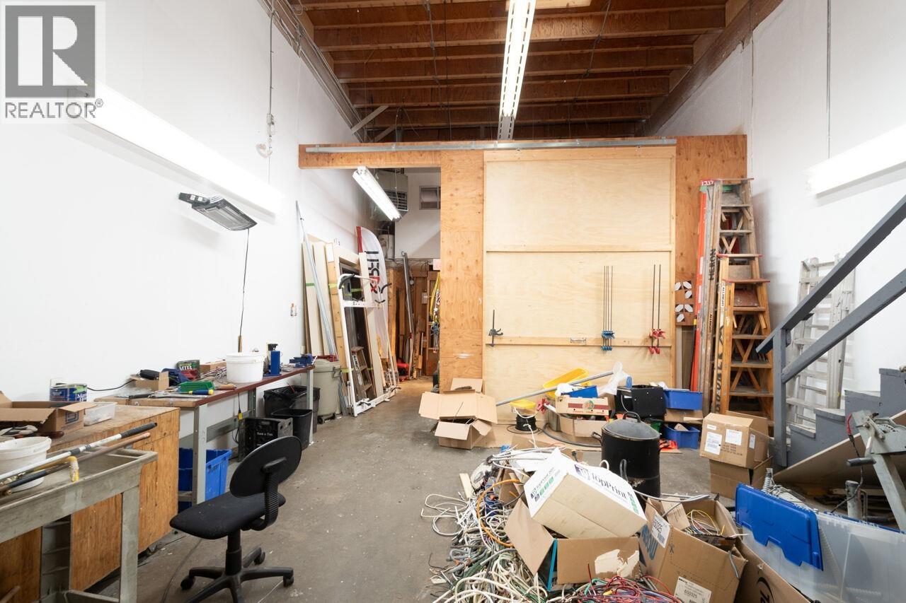 3 2330 Tyner Street, Port Coquitlam, British Columbia  V3C 2Z1 - Photo 2 - C8073379