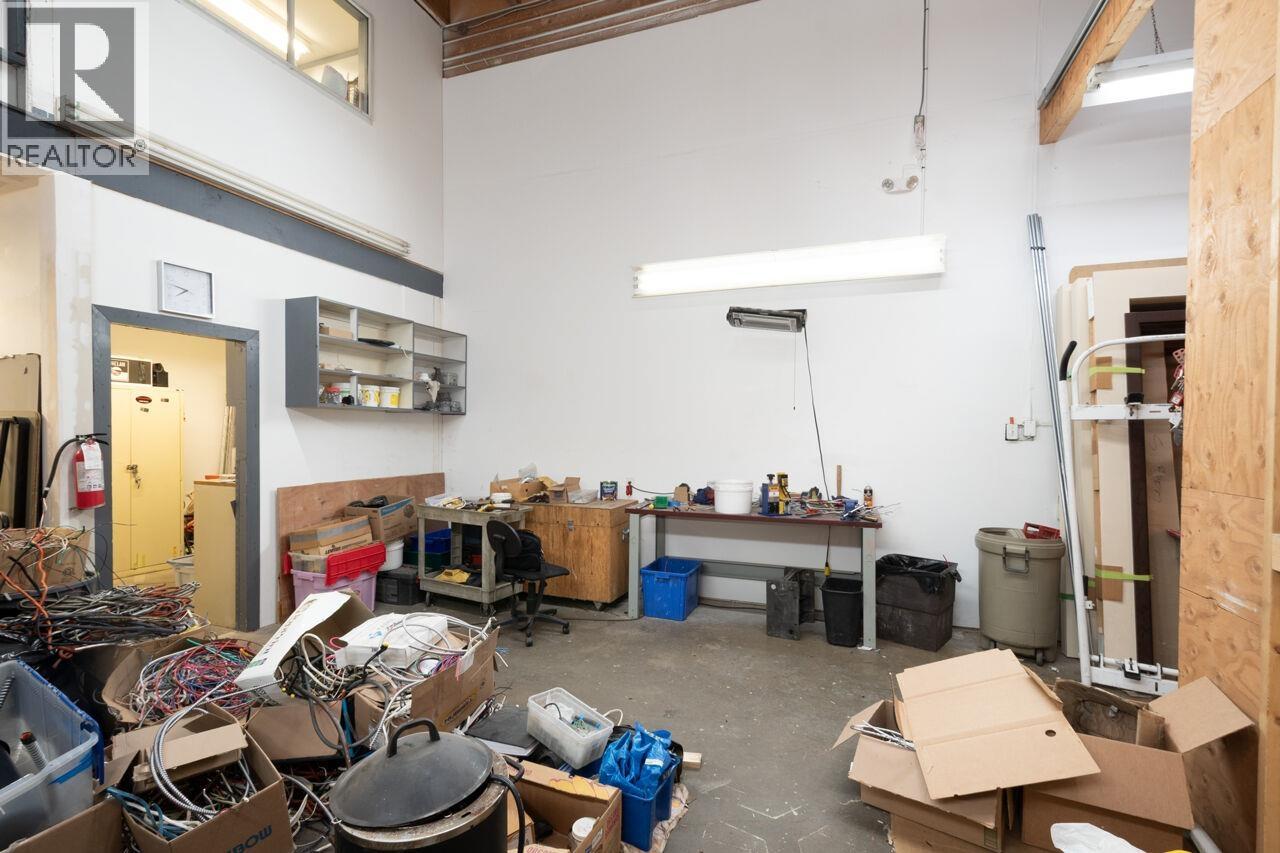 3 2330 Tyner Street, Port Coquitlam, British Columbia  V3C 2Z1 - Photo 8 - C8073379