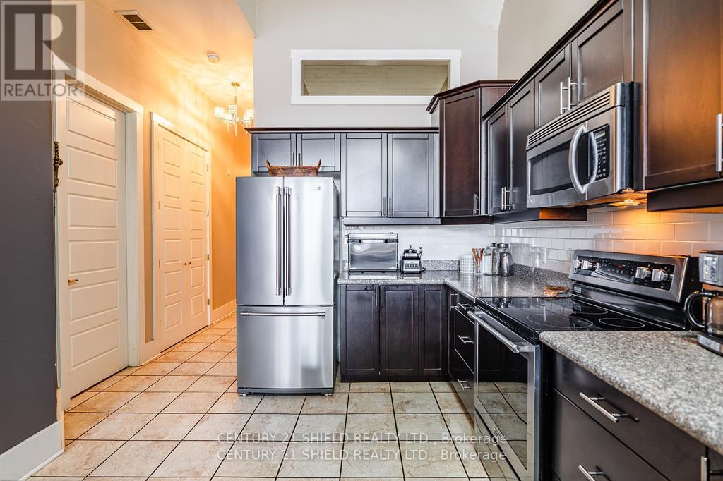 210 - 710 Cotton Mill Street, Cornwall, Ontario  K6H 7L3 - Photo 4 - X12485335