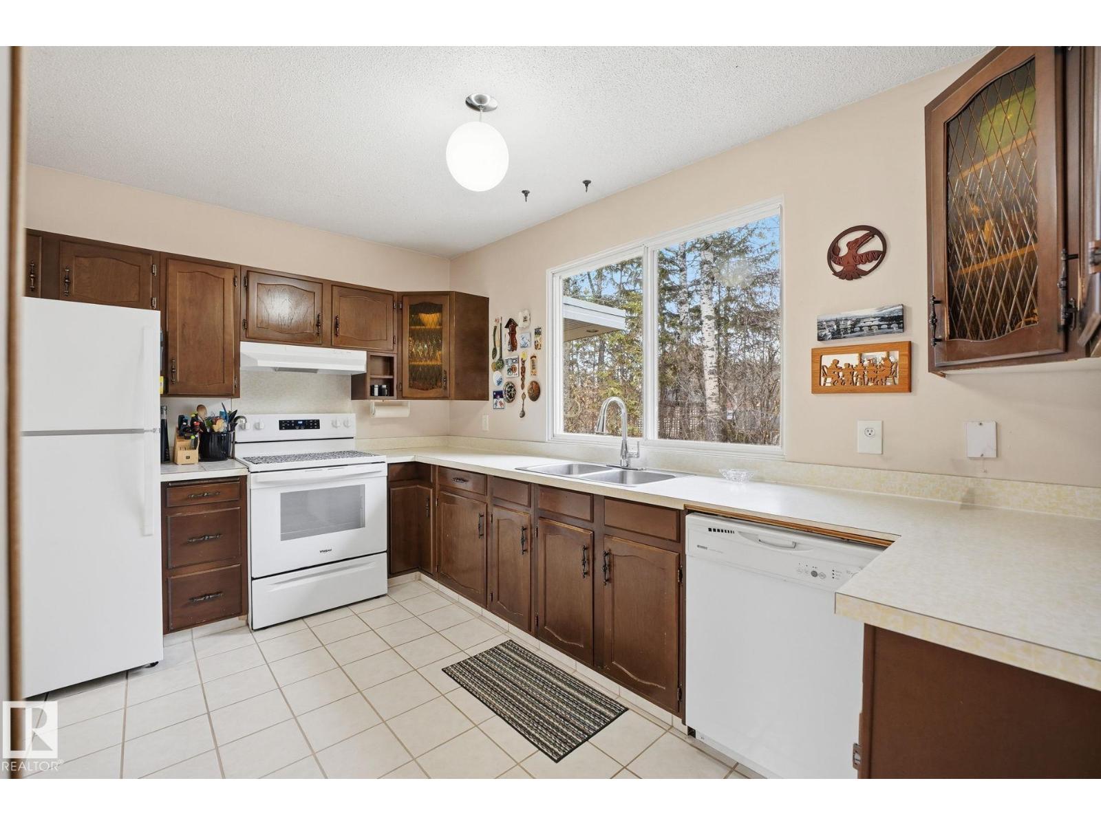 19 Greenbrier Cr, St. Albert, Alberta  T8N 1A2 - Photo 13 - E4463726