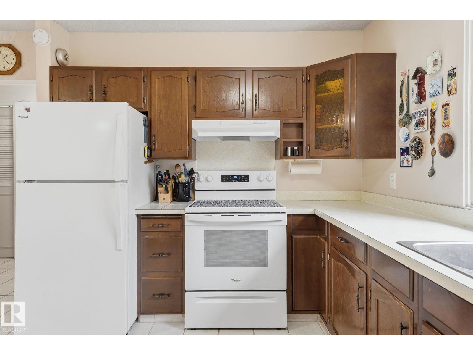 19 Greenbrier Cr, St. Albert, Alberta  T8N 1A2 - Photo 14 - E4463726