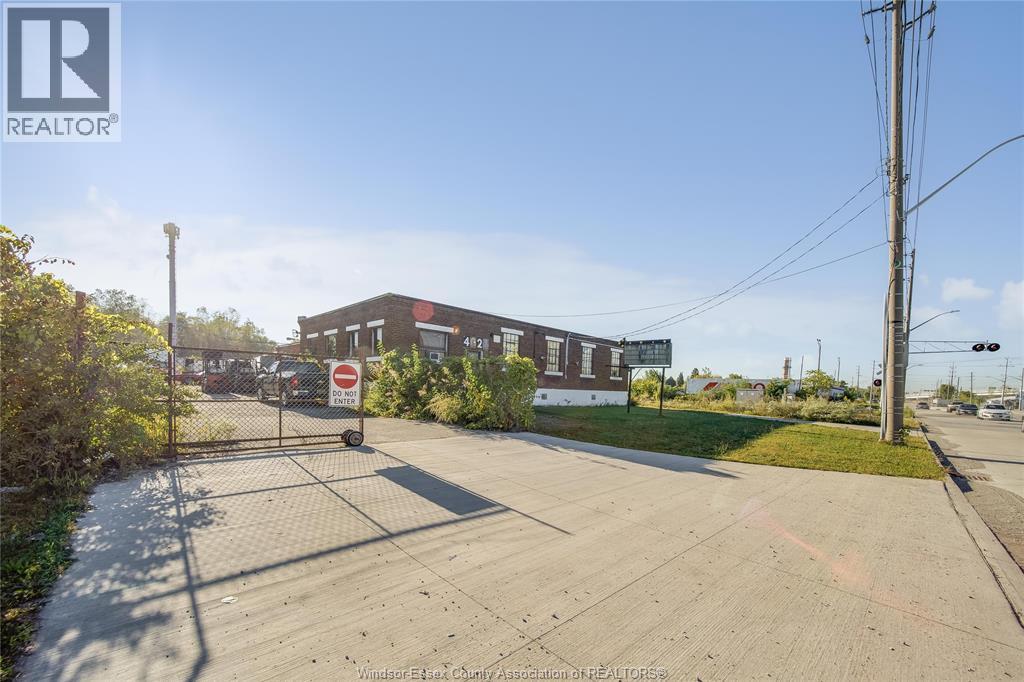 4027 Sandwich Street, Windsor, Ontario  N9C 1C3 - Photo 10 - 25024708