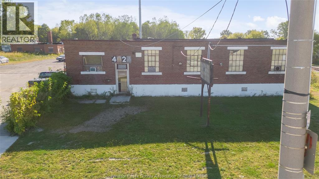 4027 Sandwich Street, Windsor, Ontario  N9C 1C3 - Photo 3 - 25024708