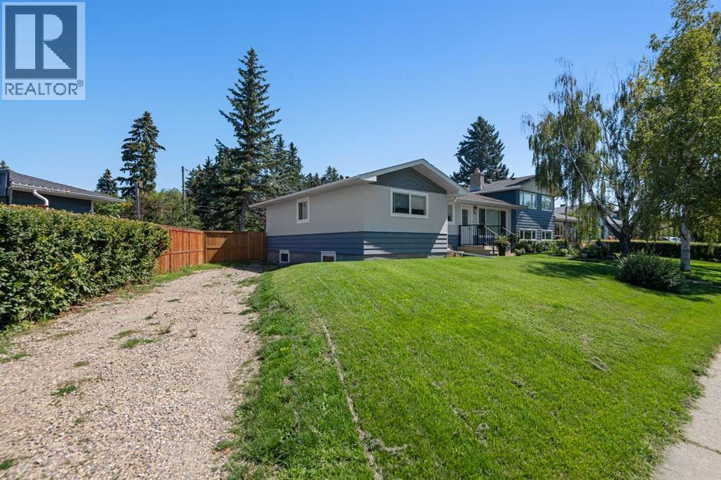 94 Haysboro Crescent Sw, Calgary, Alberta  T2V 3G2 - Photo 2 - A2260738