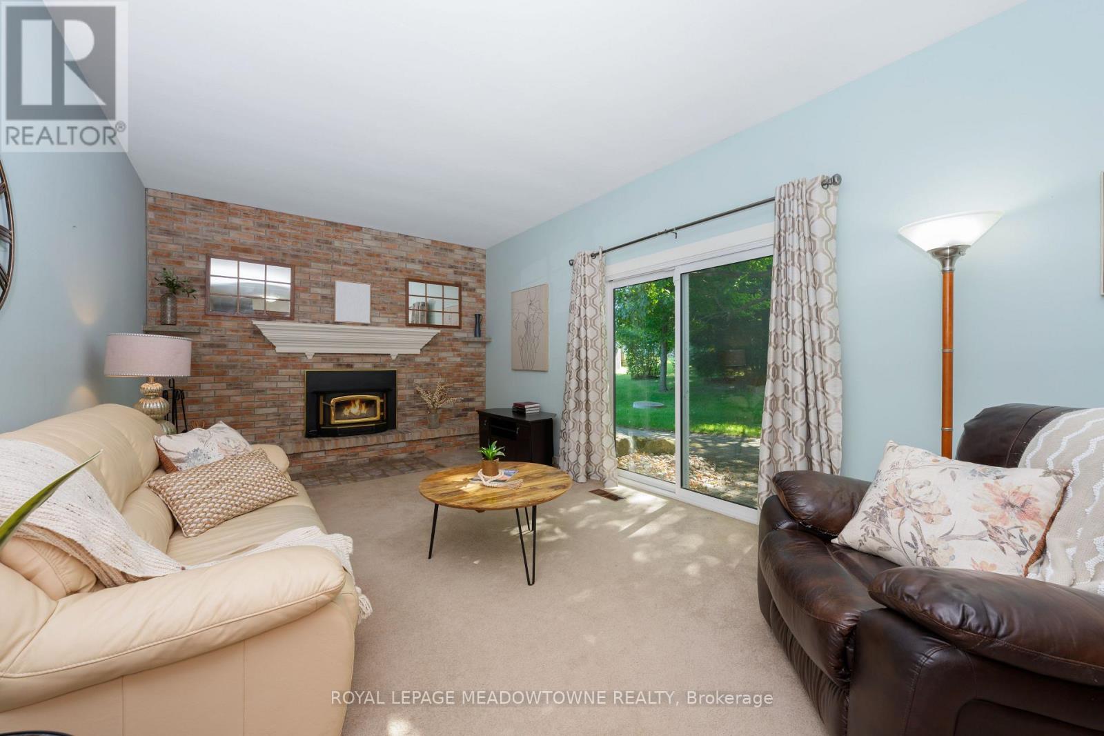 12826 Silvercreek Drive, Halton Hills, Ontario  L7G 4S4 - Photo 18 - W12485171