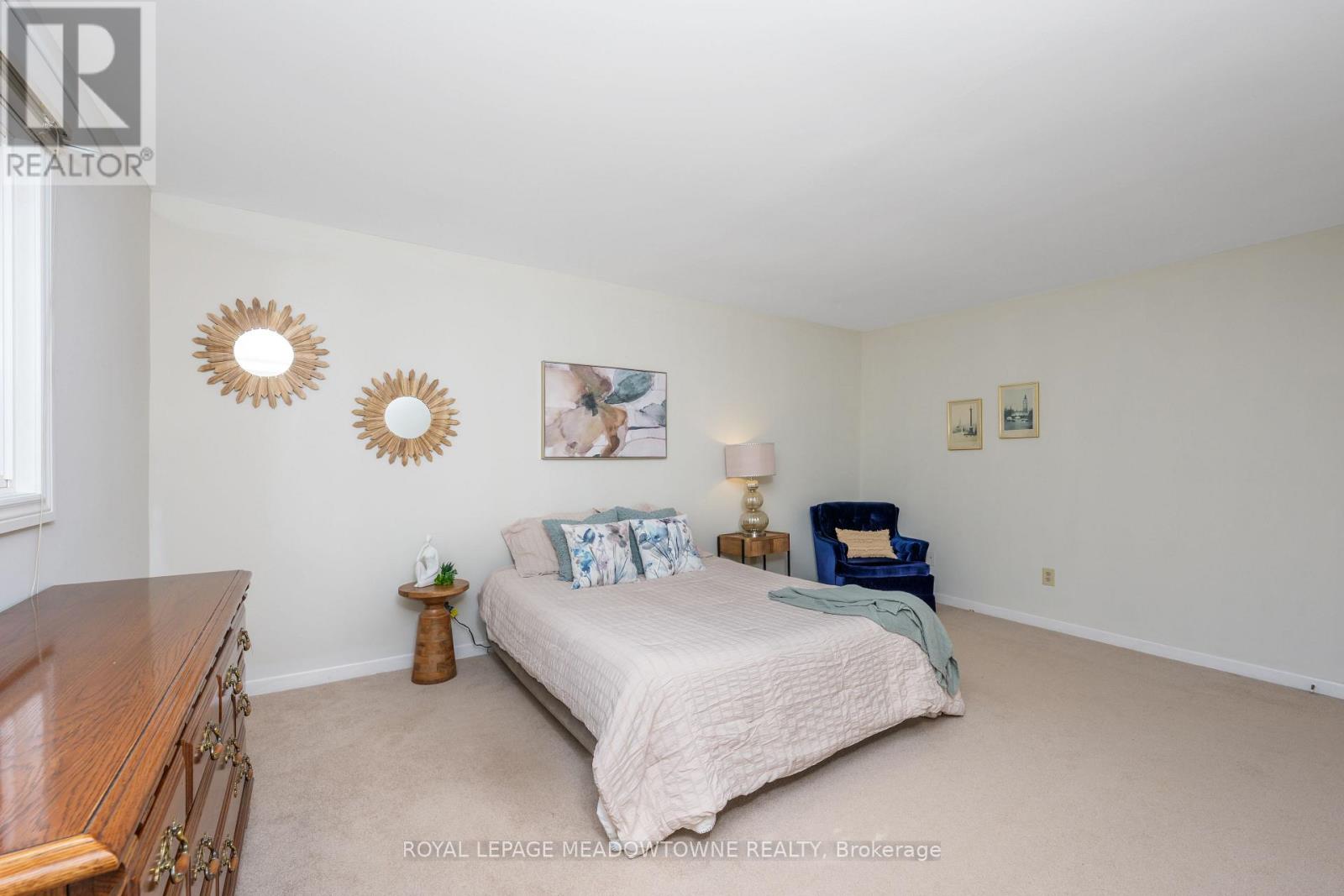 12826 Silvercreek Drive, Halton Hills, Ontario  L7G 4S4 - Photo 26 - W12485171