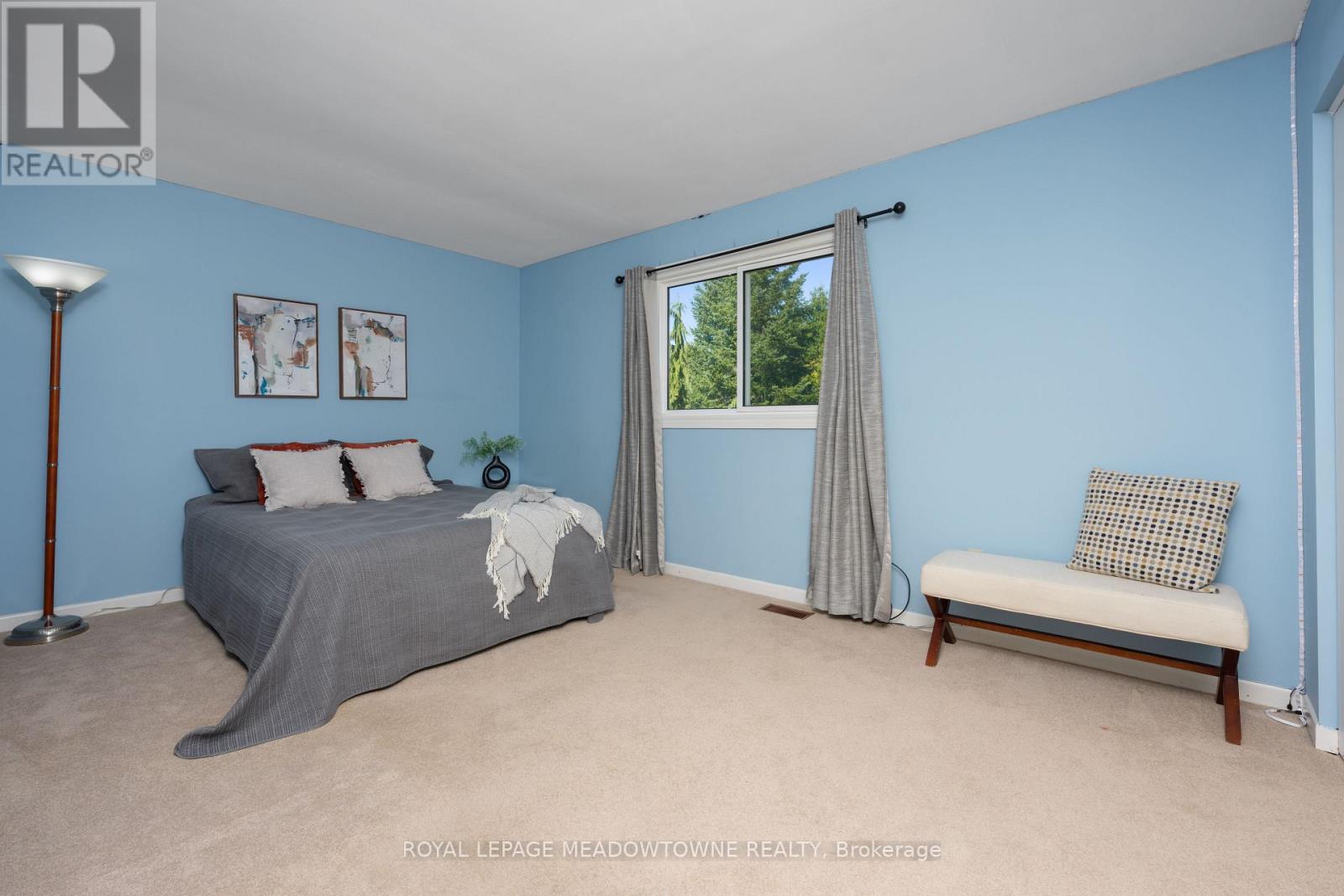 12826 Silvercreek Drive, Halton Hills, Ontario  L7G 4S4 - Photo 30 - W12485171