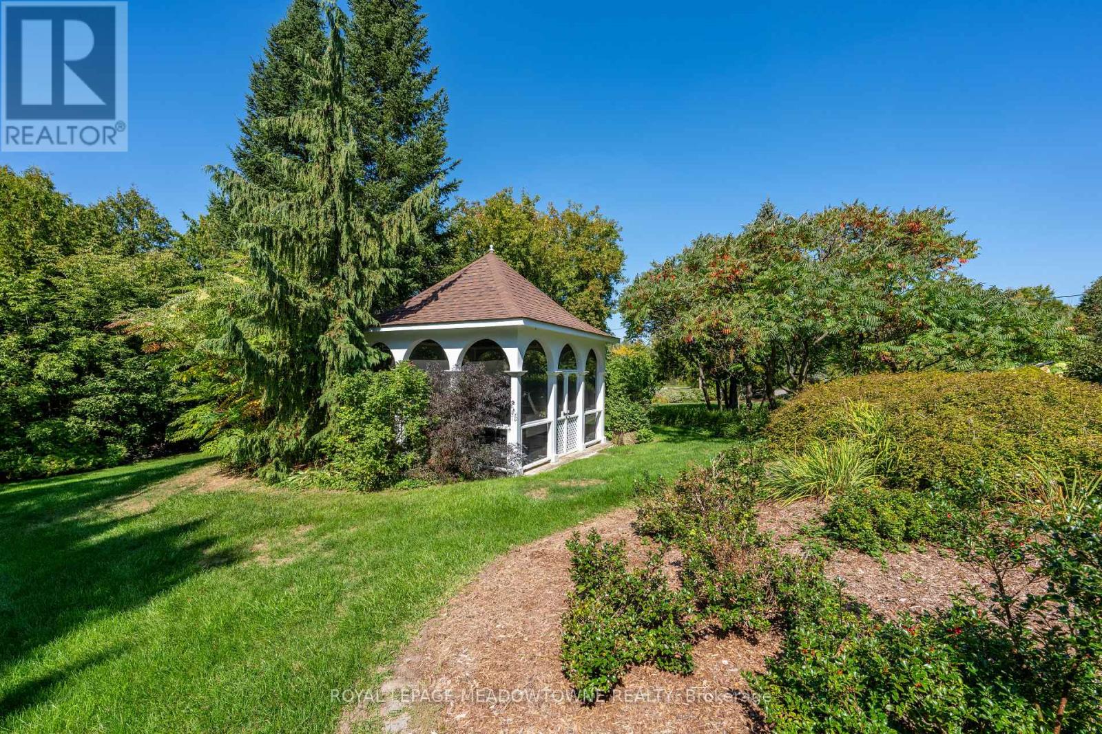 12826 Silvercreek Drive, Halton Hills, Ontario  L7G 4S4 - Photo 43 - W12485171