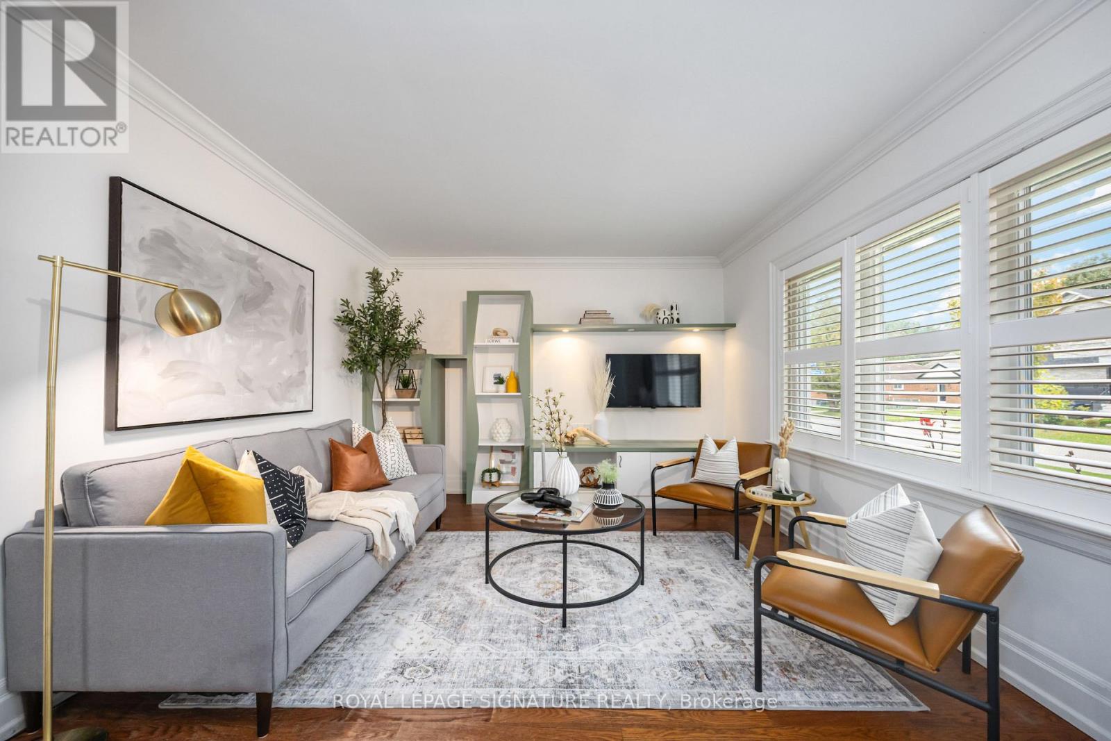 49 Westhead Road, Toronto, Ontario  M8W 4S2 - Photo 4 - W12485190