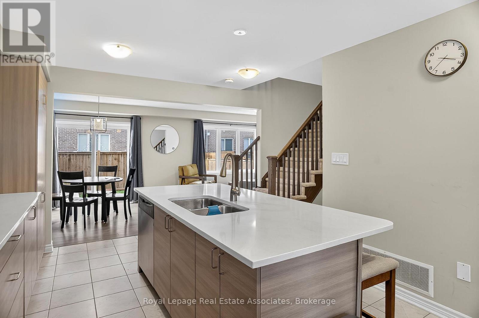 78 HATT COURT, Milton, Ontario