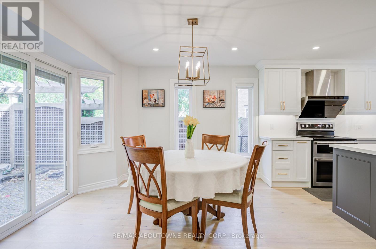 1248 Old Colony Road, Oakville, Ontario  L6M 1J8 - Photo 21 - W12485195