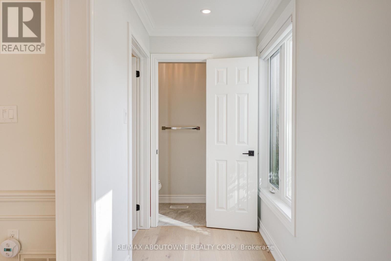 1248 Old Colony Road, Oakville, Ontario  L6M 1J8 - Photo 25 - W12485195