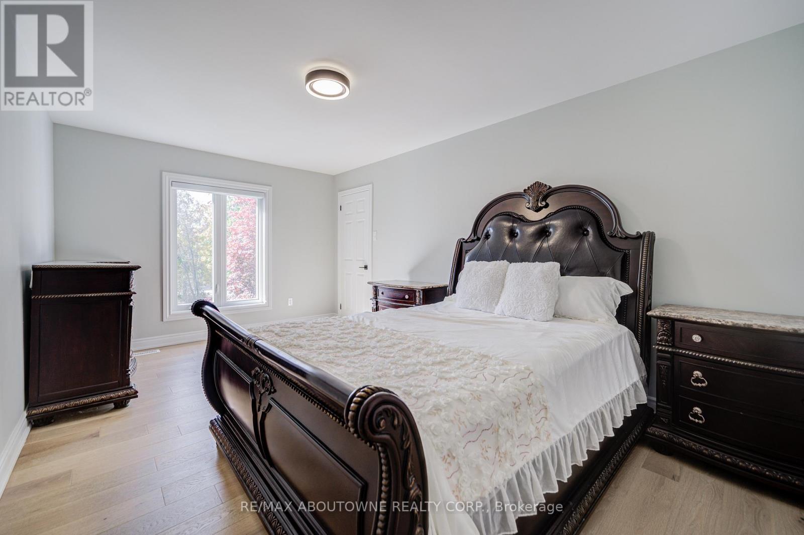 1248 Old Colony Road, Oakville, Ontario  L6M 1J8 - Photo 30 - W12485195