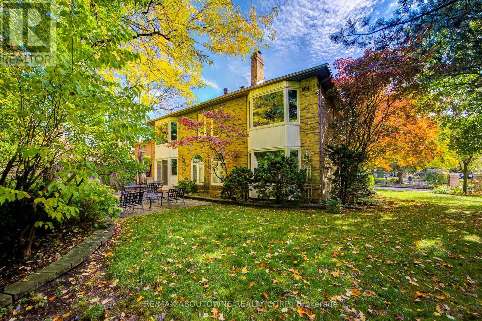 1248 Old Colony Road, Oakville, Ontario  L6M 1J8 - Photo 41 - W12485195