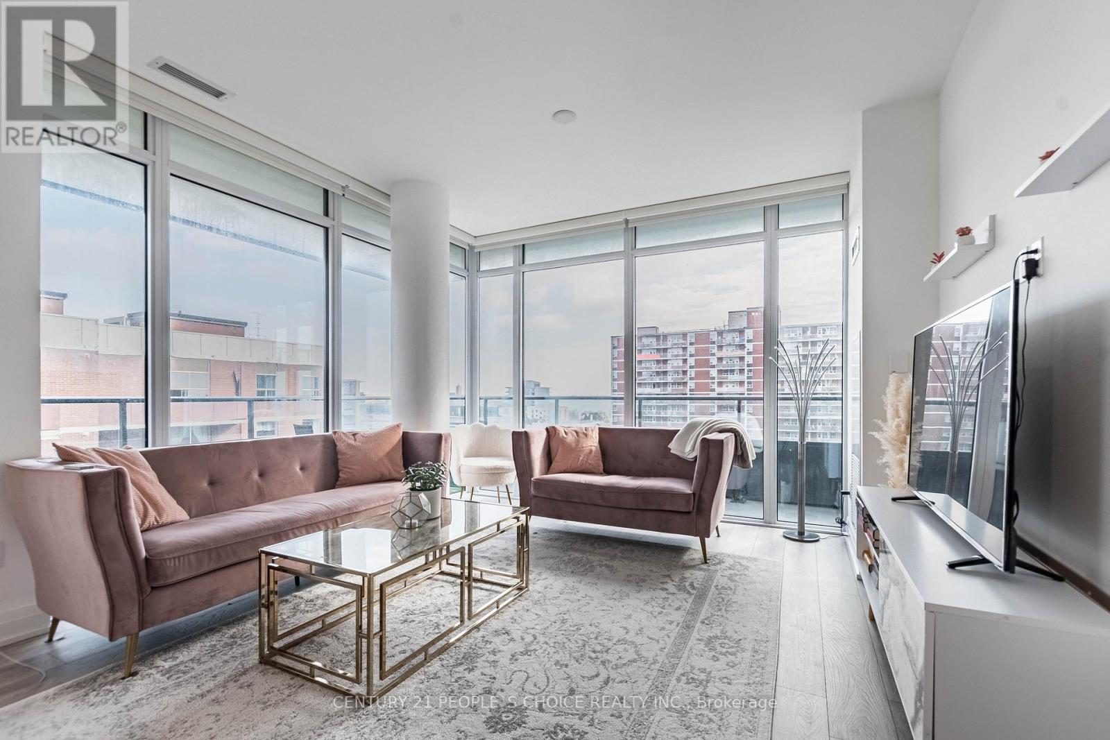 915 - 21 Park Street E, Mississauga, Ontario  L5G 0C2 - Photo 11 - W12485203