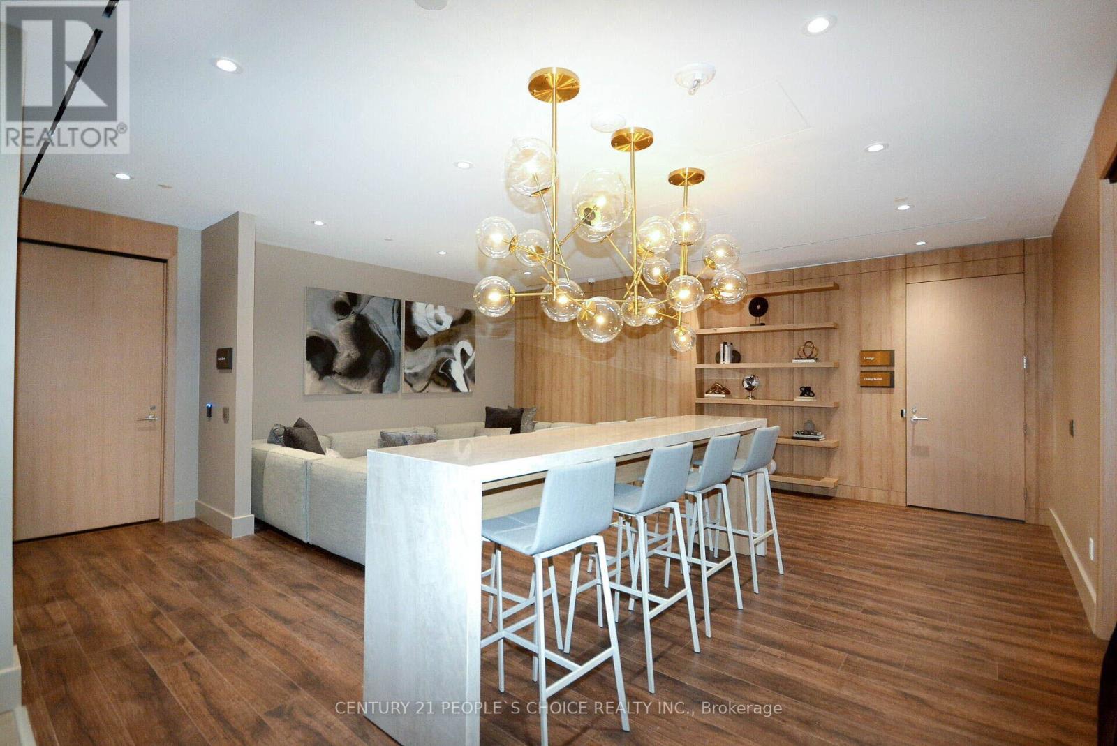 915 - 21 Park Street E, Mississauga, Ontario  L5G 0C2 - Photo 32 - W12485203