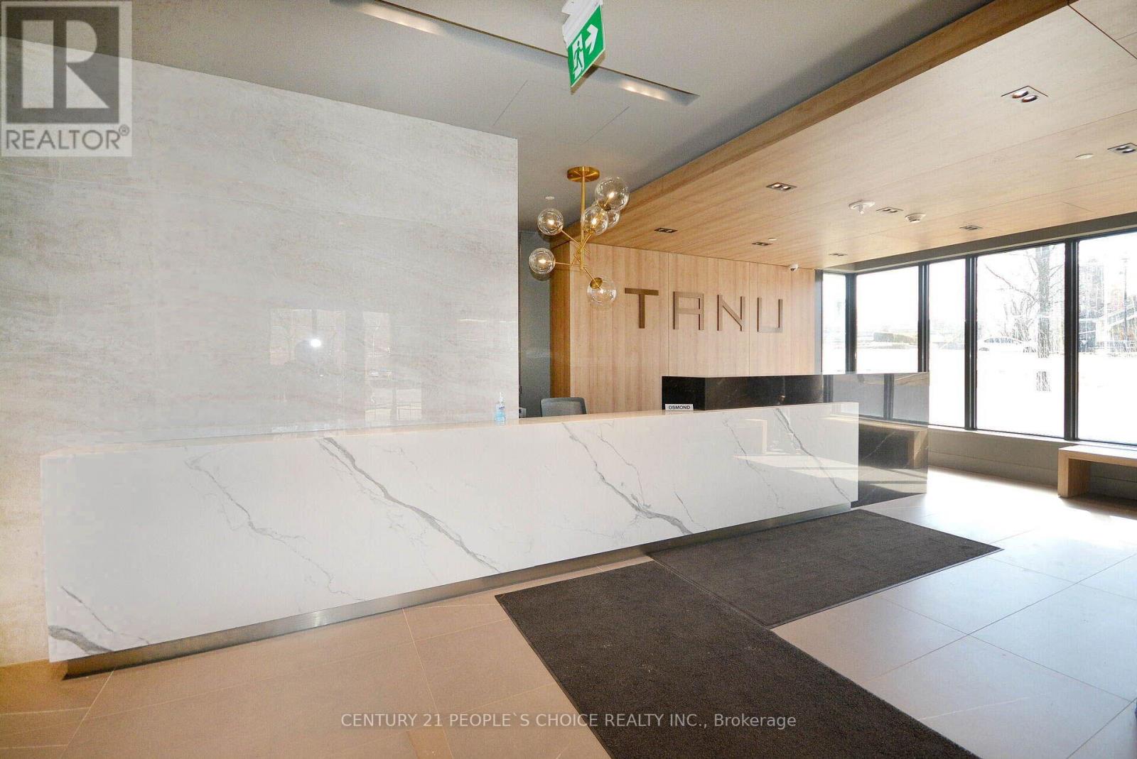 915 - 21 Park Street E, Mississauga, Ontario  L5G 0C2 - Photo 5 - W12485203