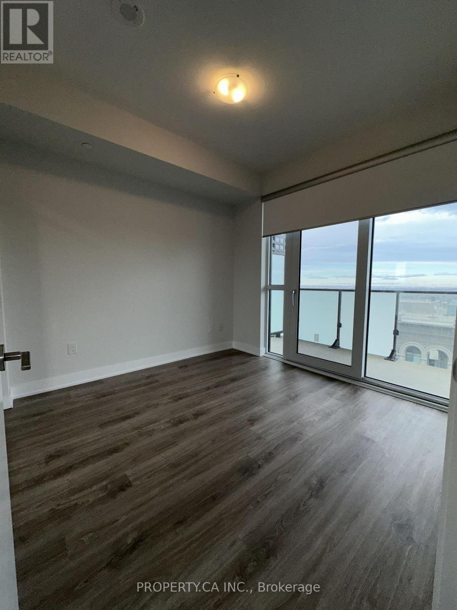 4002 - 430 Square One Drive, Mississauga, Ontario  L5B 0L6 - Photo 7 - W12485206