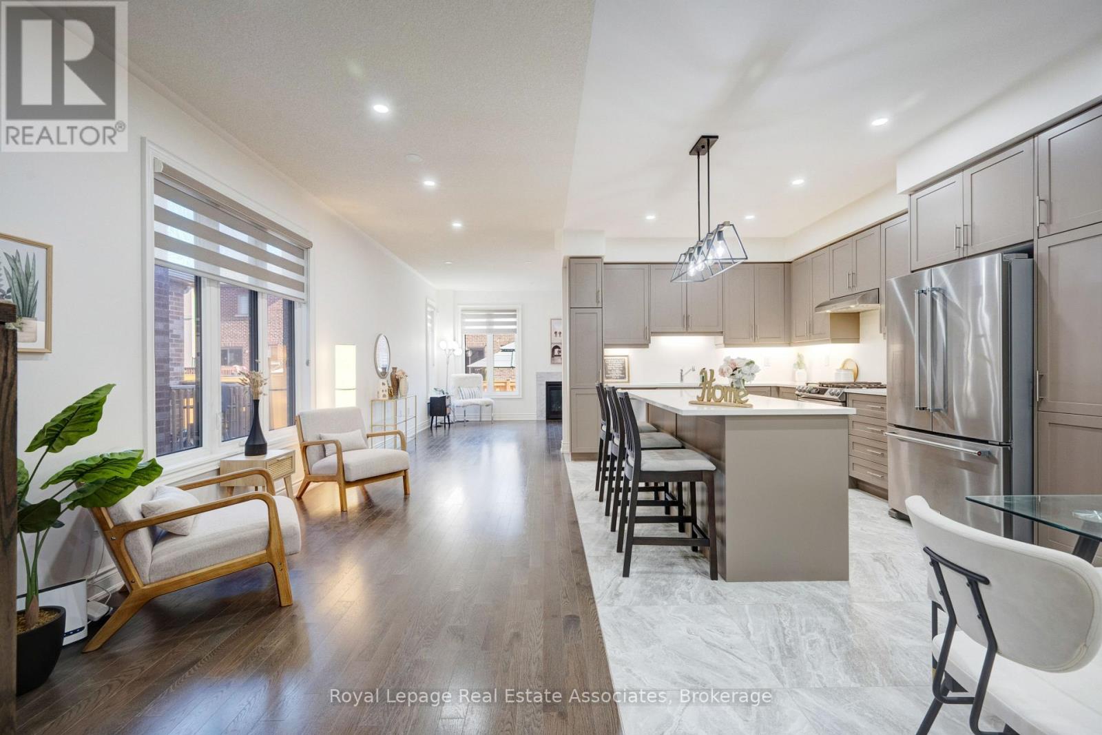 13 Quinton Ridge, Brampton, Ontario  L6Y 6J4 - Photo 9 - W12485208