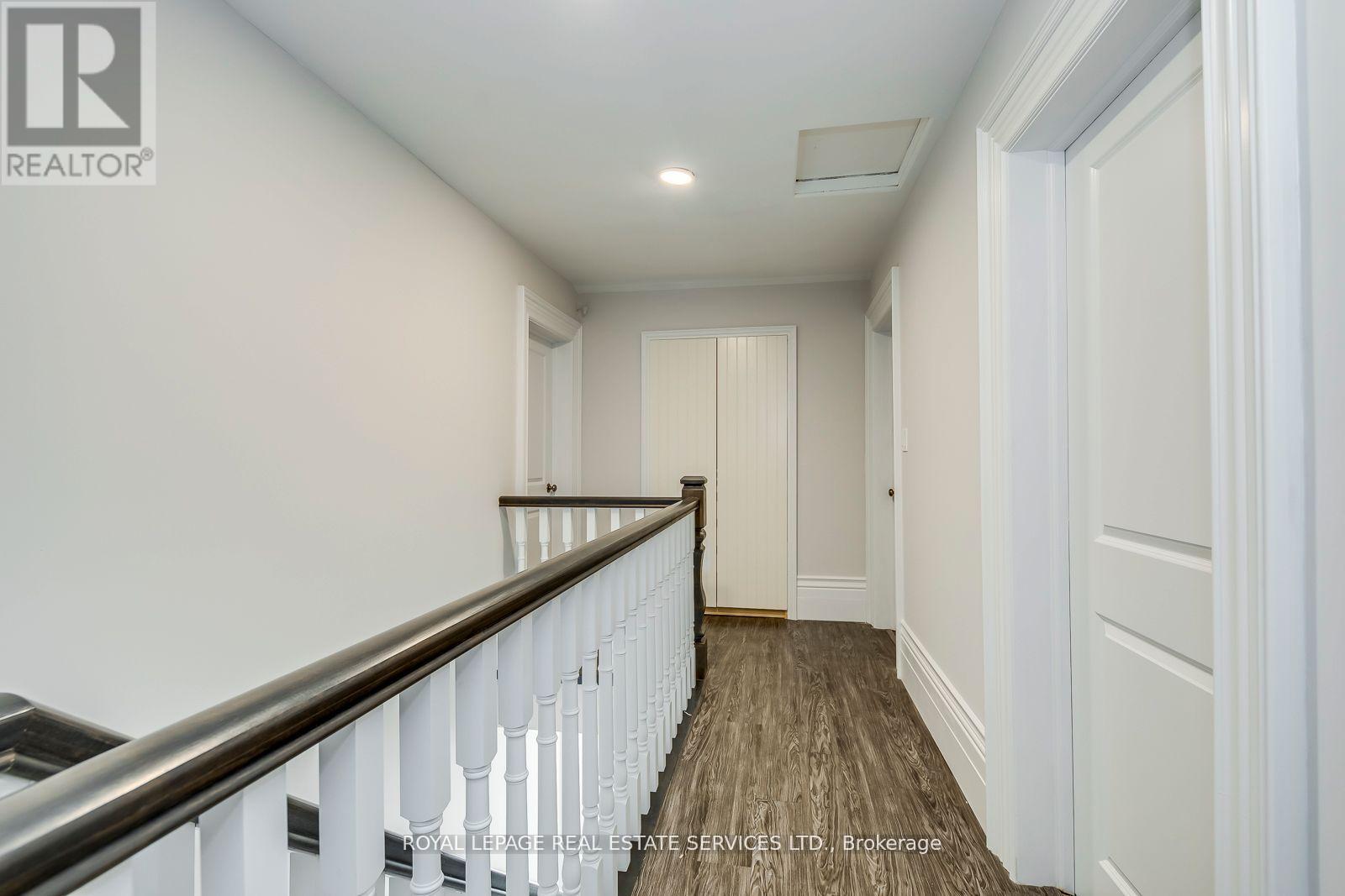 317 Queen Street S, Mississauga, Ontario  L5M 1M3 - Photo 11 - W12485210