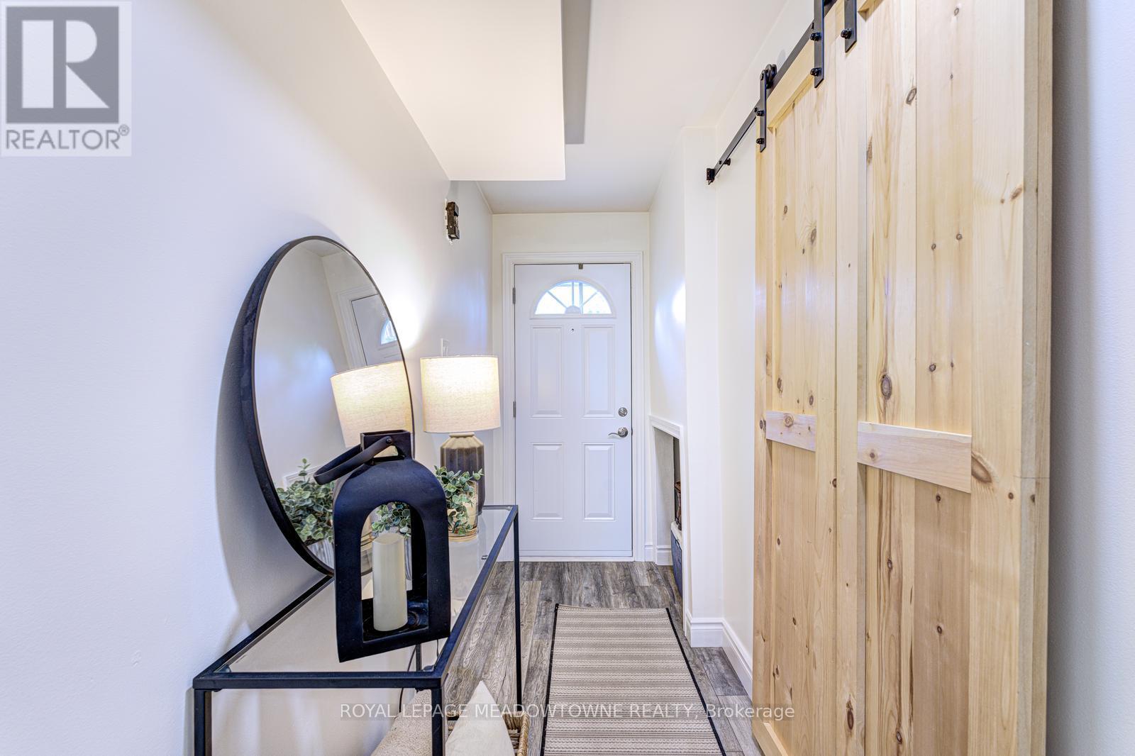 64 - 64 Stewart Maclaren Road, Halton Hills, Ontario  L7G 5L9 - Photo 6 - W12485211