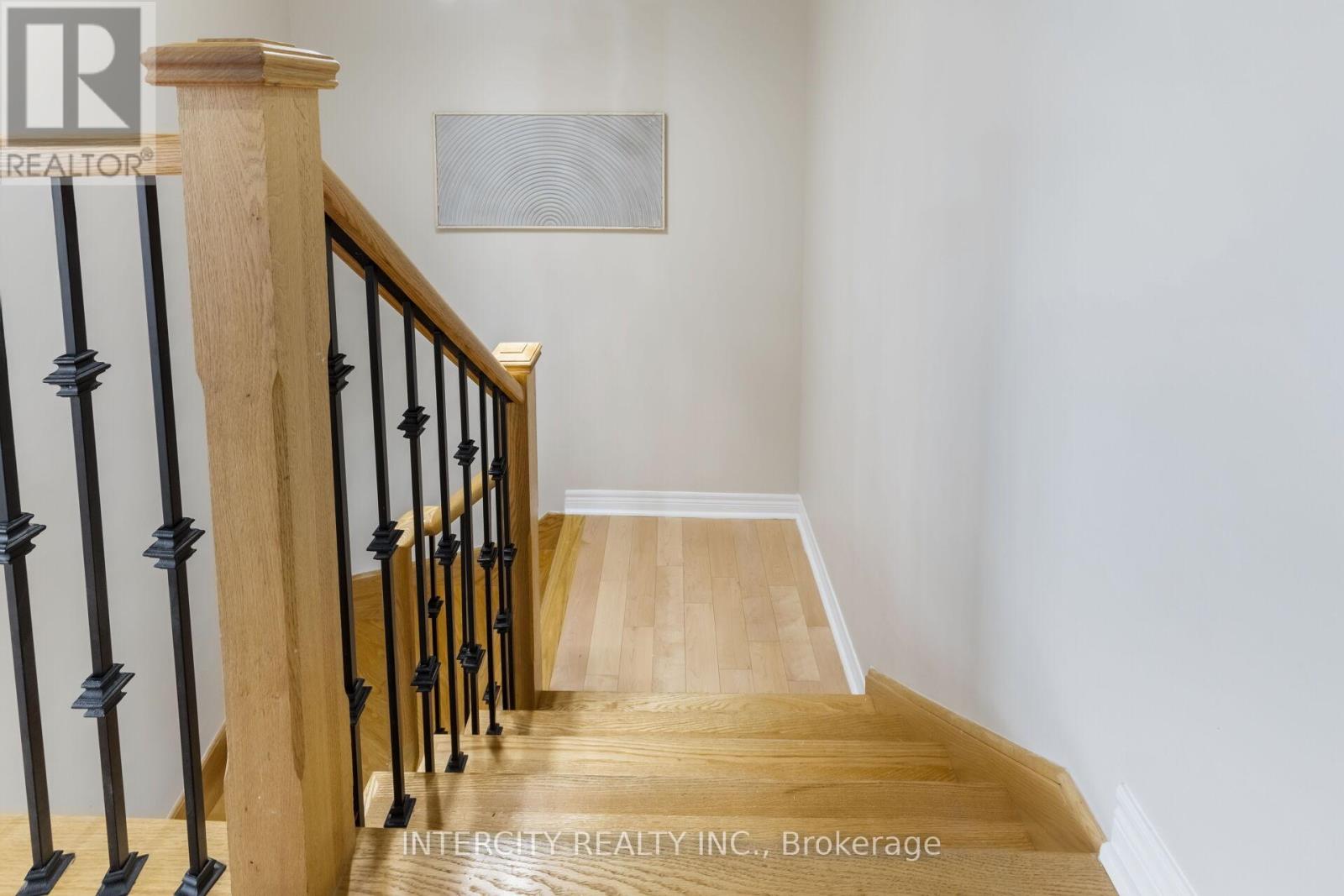 20 Russell Creek Drive, Brampton, Ontario  L6R 3Y9 - Photo 48 - W12485213