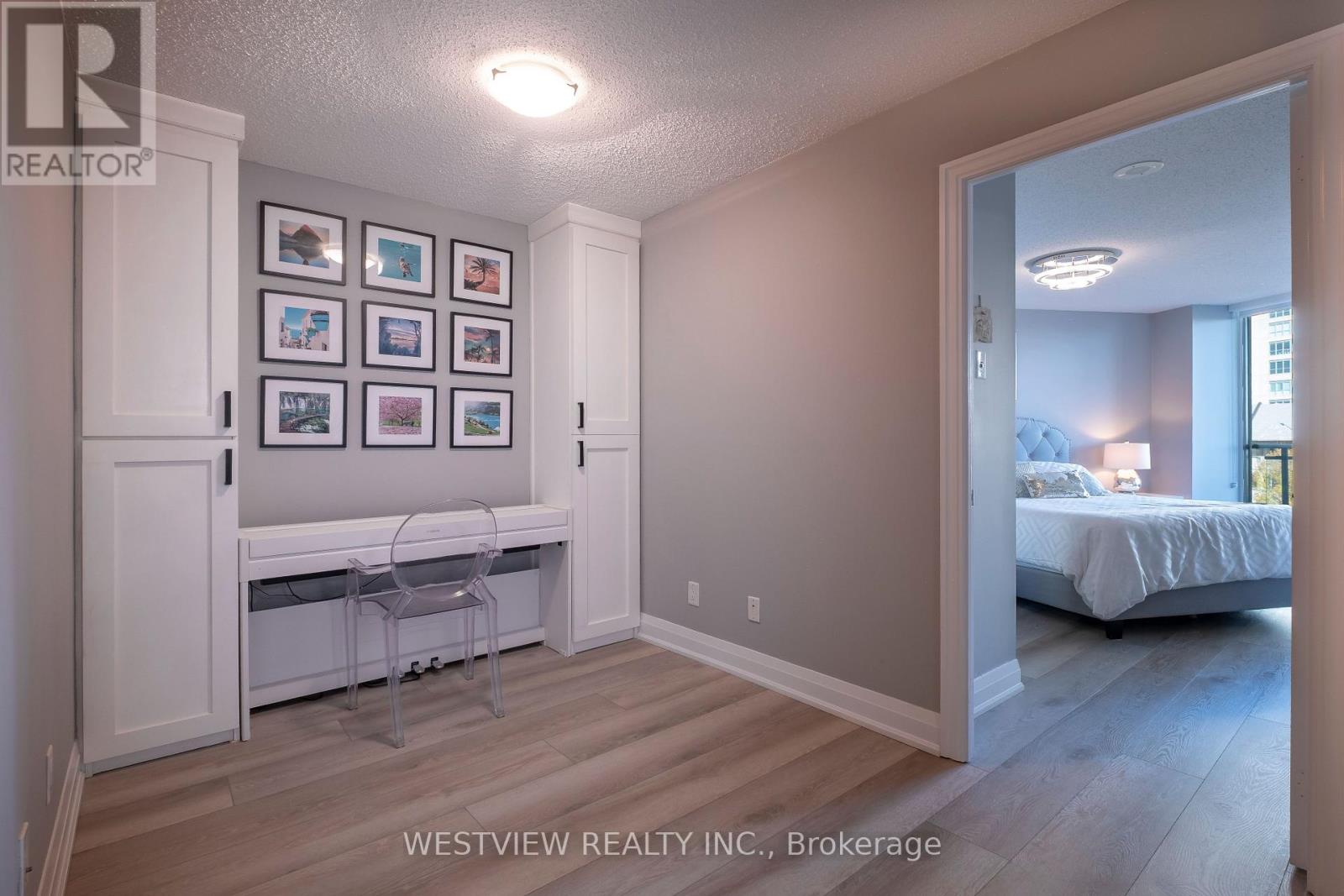 413 - 2119 Lake Shore Boulevard W, Toronto, Ontario  M8V 4E8 - Photo 18 - W12485222