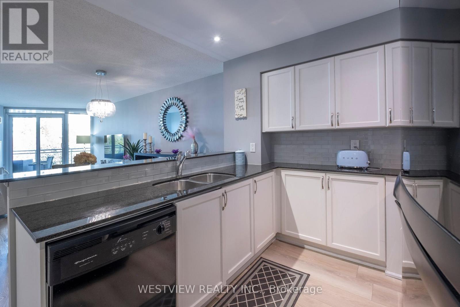 413 - 2119 Lake Shore Boulevard W, Toronto, Ontario  M8V 4E8 - Photo 23 - W12485222