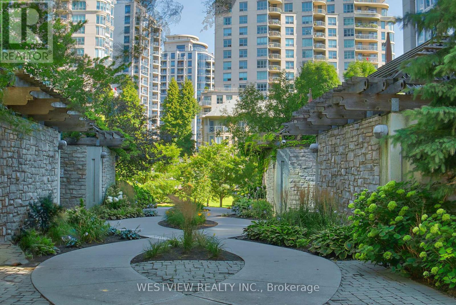 413 - 2119 Lake Shore Boulevard W, Toronto, Ontario  M8V 4E8 - Photo 39 - W12485222