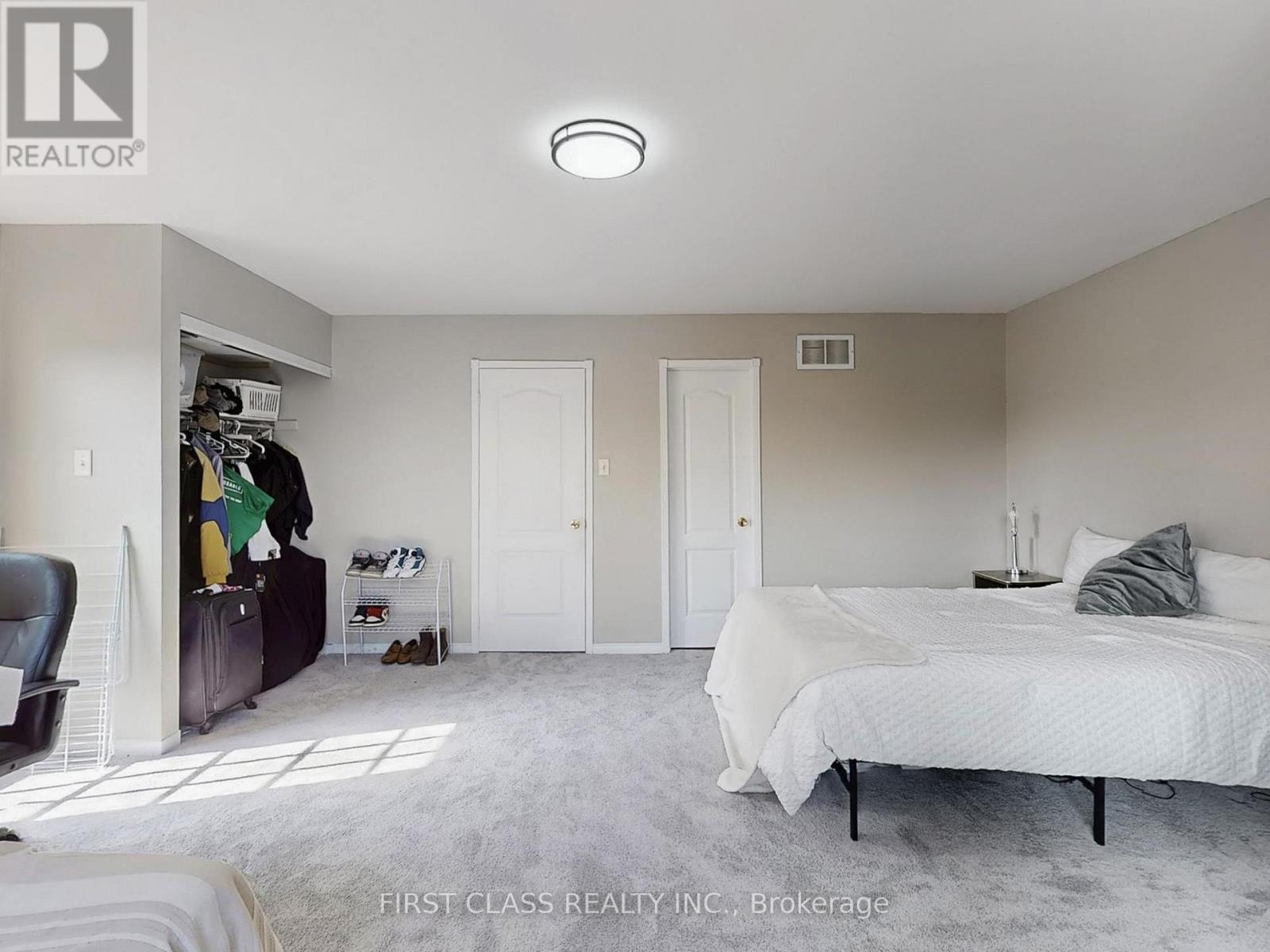 73 Porchlight Road, Brampton, Ontario  L6X 4S1 - Photo 13 - W12485243