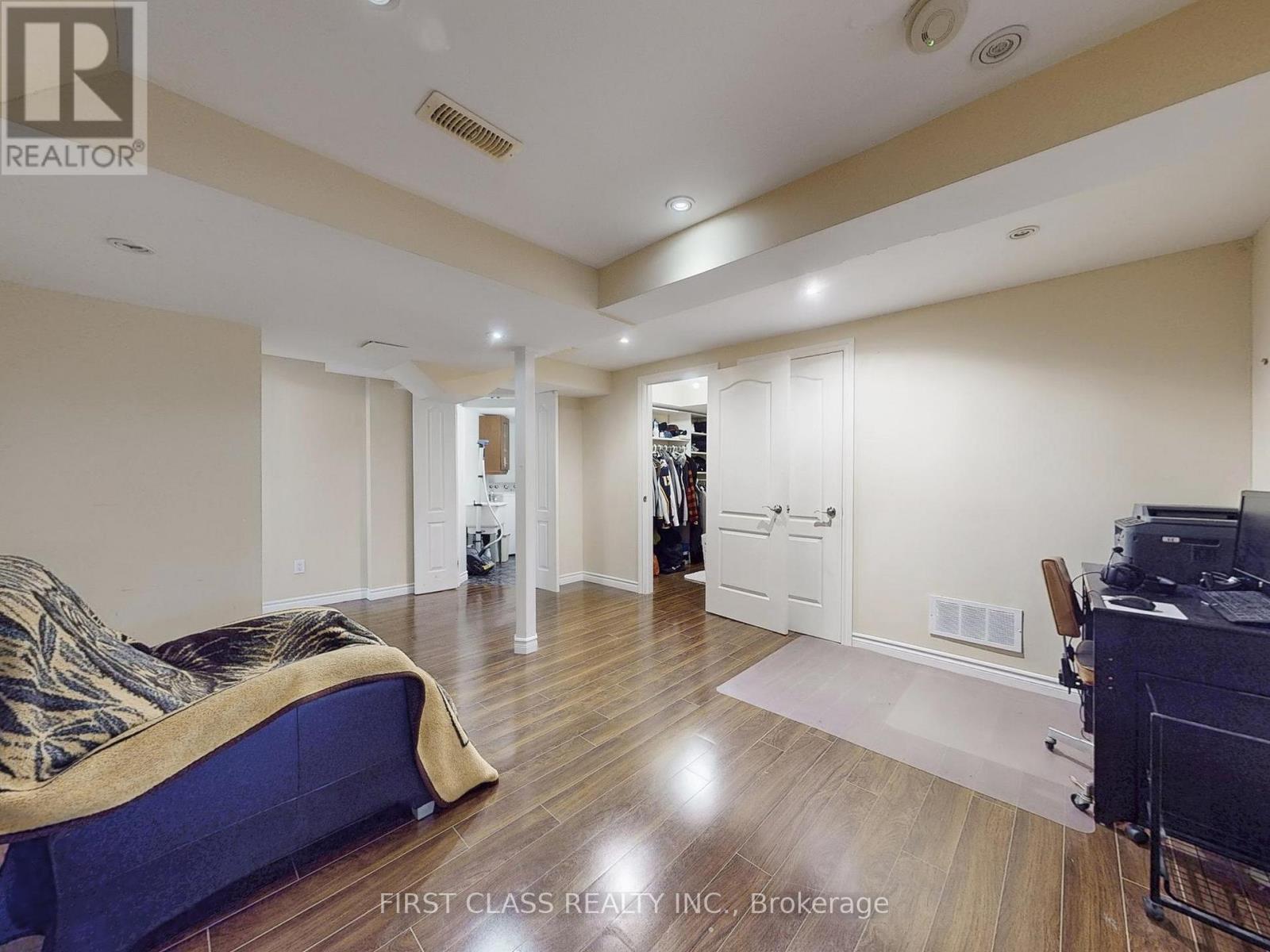 73 Porchlight Road, Brampton, Ontario  L6X 4S1 - Photo 27 - W12485243