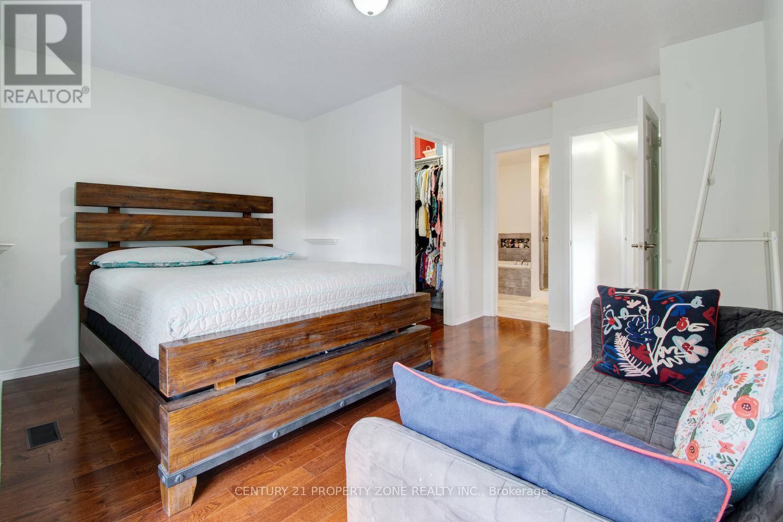 51 - 1575 South Parade Court, Mississauga, Ontario  L5M 6E9 - Photo 28 - W12485265