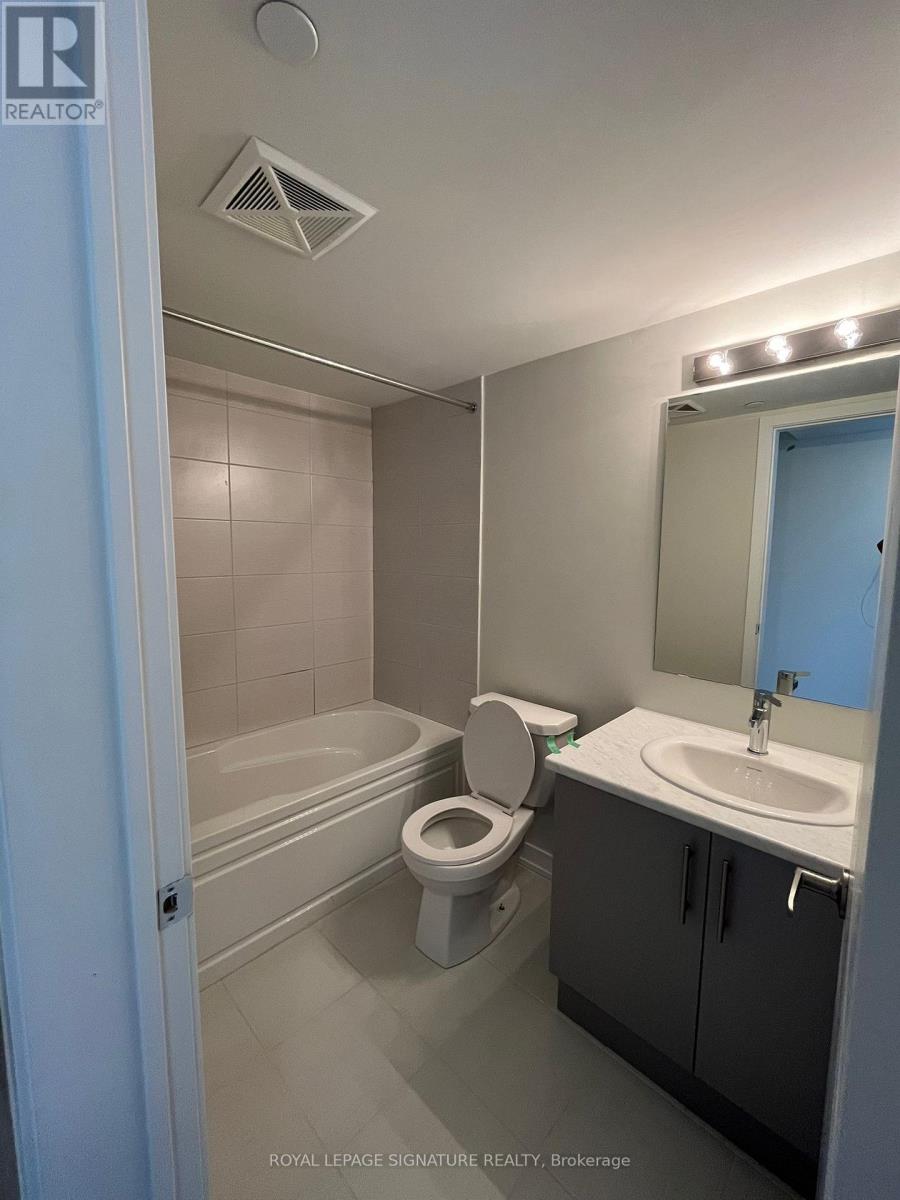 3 - 3409 Ridgeway Drive, Mississauga, Ontario  L5L 0B9 - Photo 10 - W12485272