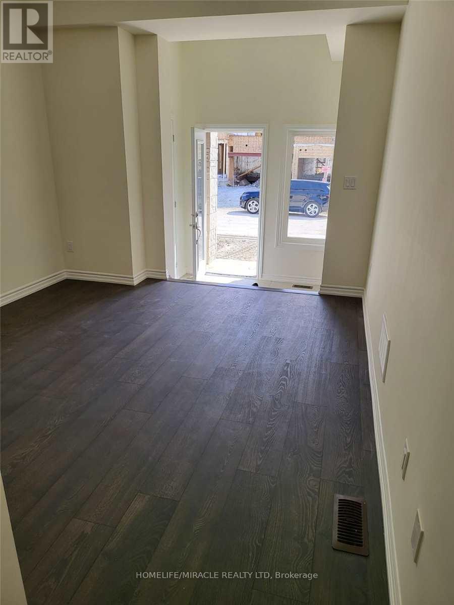 21 Purple Sage Drive, Brampton, Ontario  L6P 4N9 - Photo 2 - W12485282