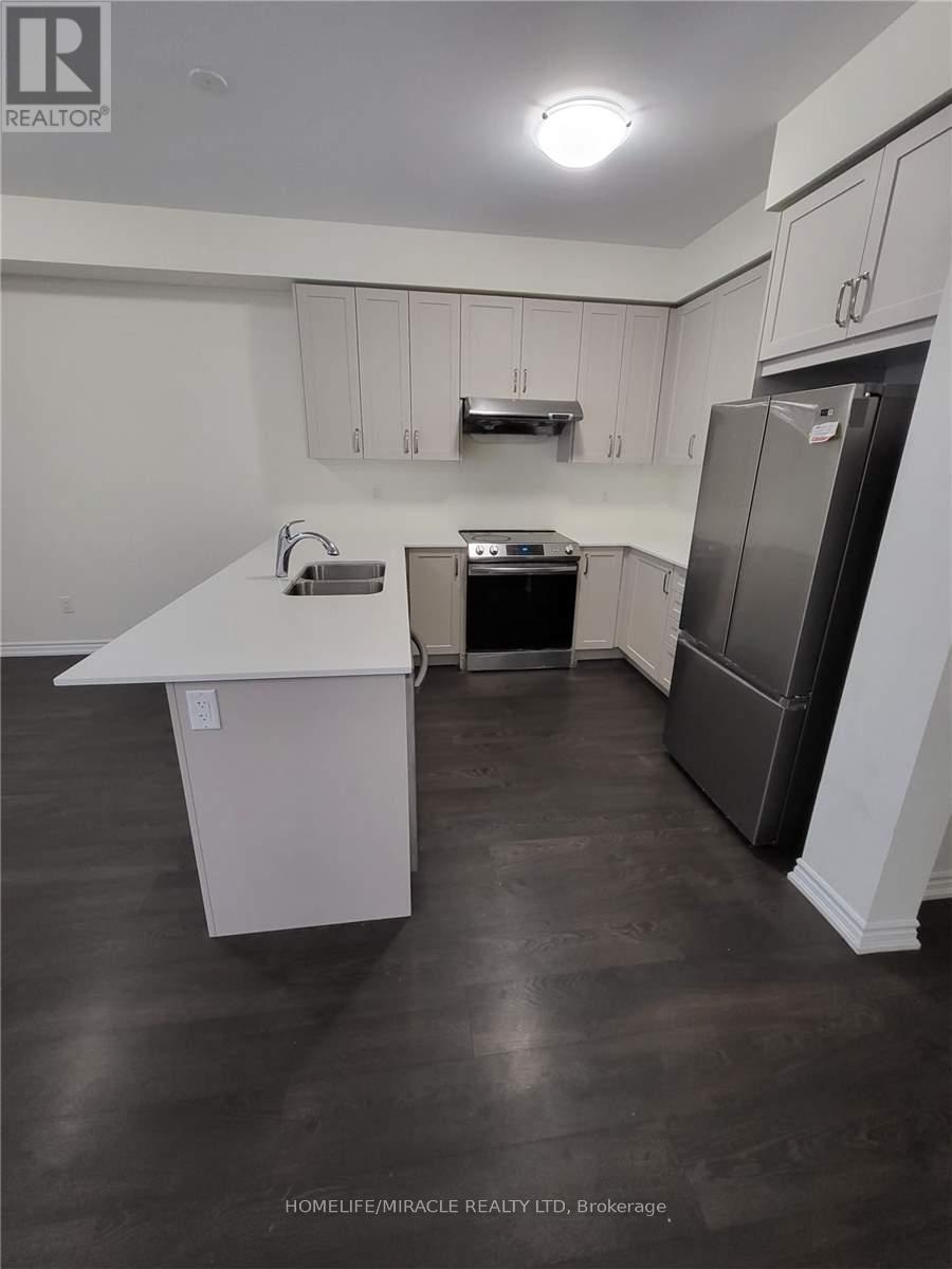 21 Purple Sage Drive, Brampton, Ontario  L6P 4N9 - Photo 8 - W12485282