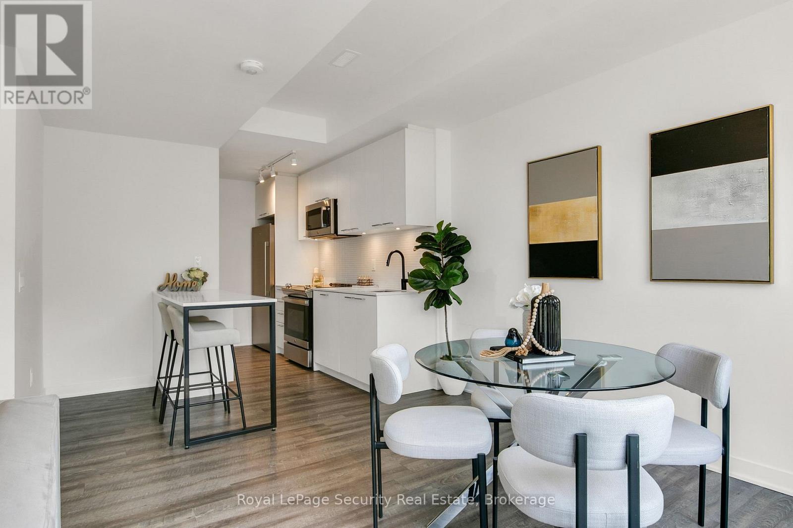 Th 22 - 40 Ed Clark Gardens, Toronto, Ontario  M6N 0B5 - Photo 15 - W12485286