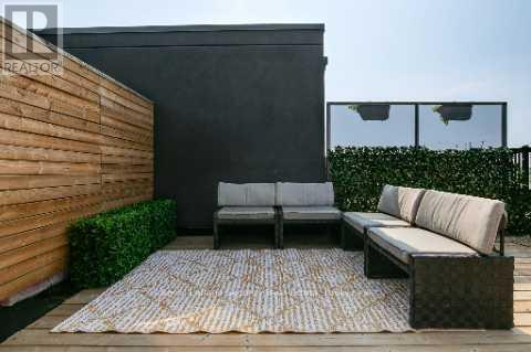 Th 22 - 40 Ed Clark Gardens, Toronto, Ontario  M6N 0B5 - Photo 37 - W12485286