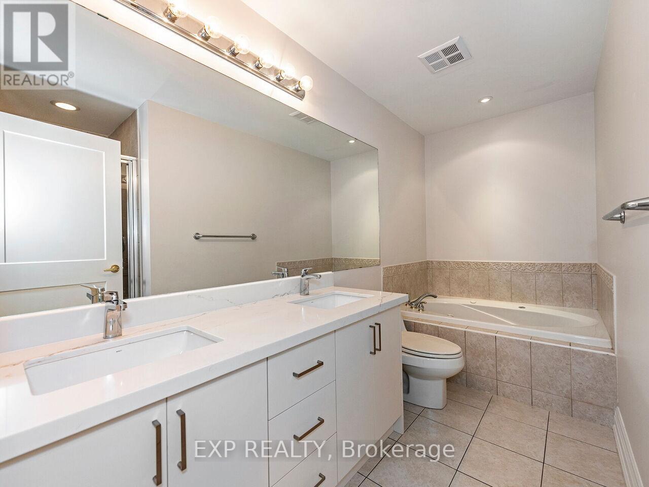 406 - 65 Port Street E, Mississauga, Ontario  L5G 4V3 - Photo 12 - W12485297