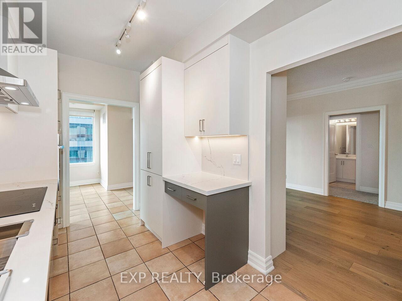 406 - 65 Port Street E, Mississauga, Ontario  L5G 4V3 - Photo 21 - W12485297