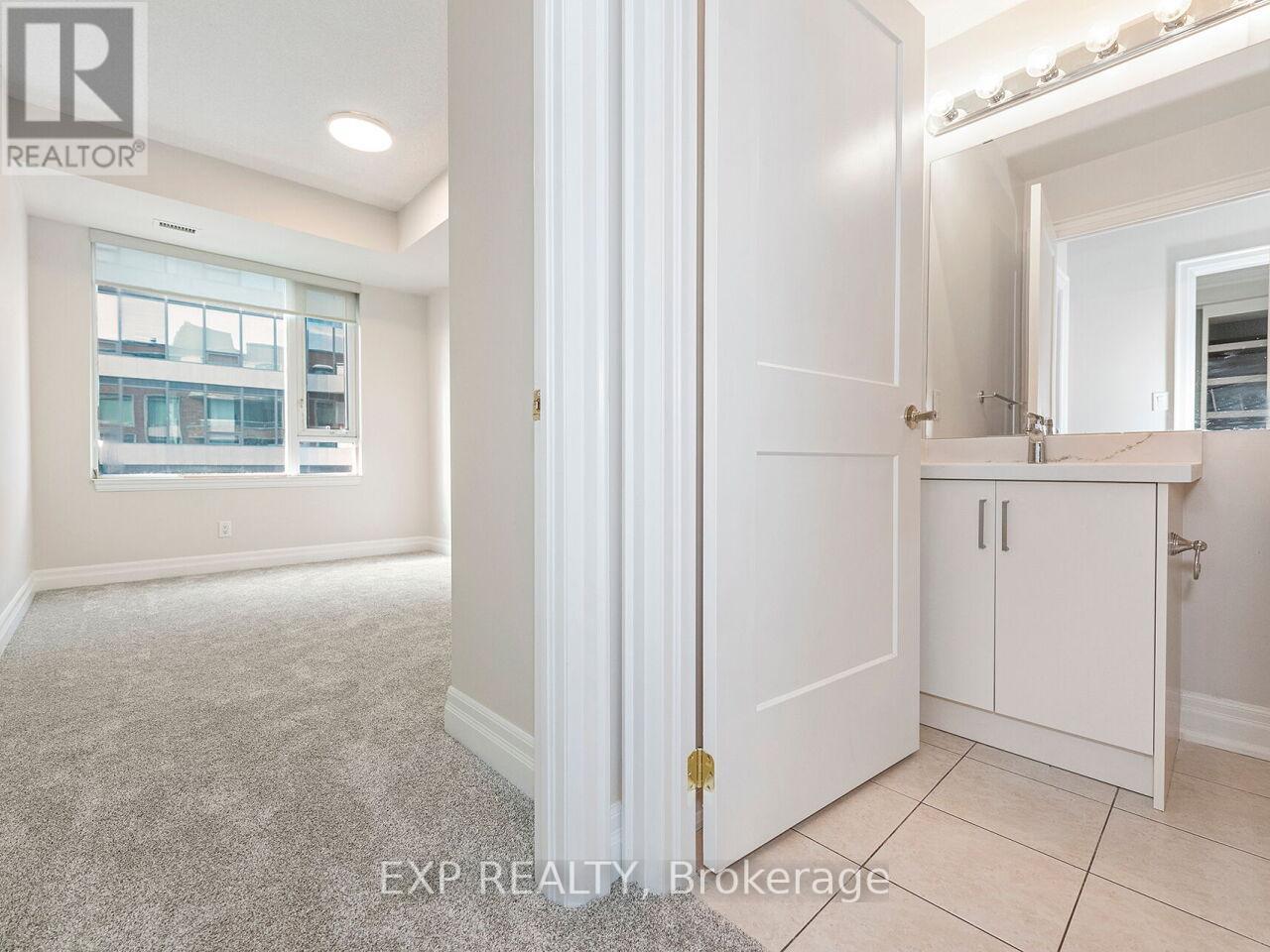 406 - 65 Port Street E, Mississauga, Ontario  L5G 4V3 - Photo 37 - W12485297