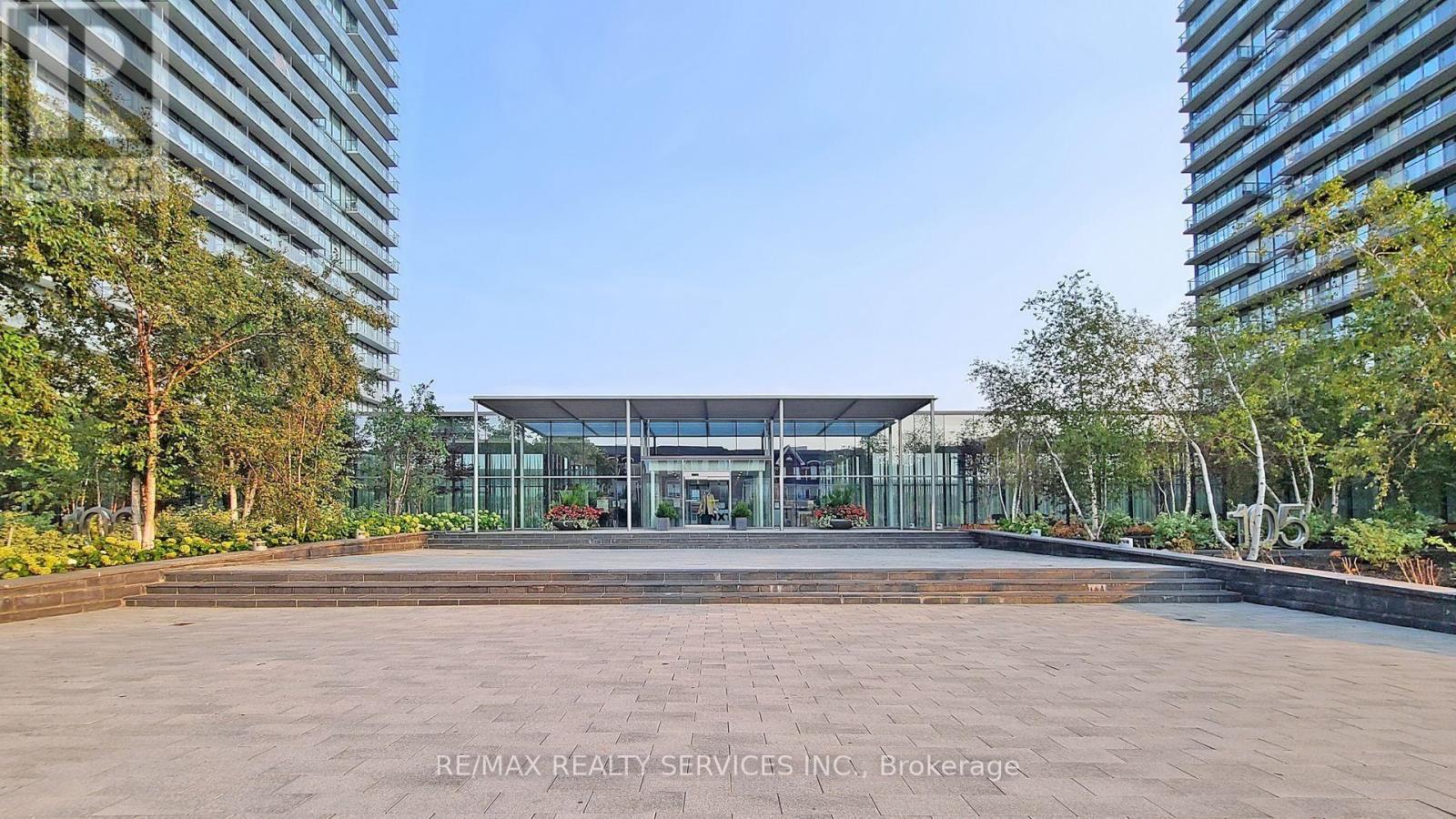 511 - 105 The Queensway Avenue, Toronto, Ontario  M6S 5B5 - Photo 2 - W12485300