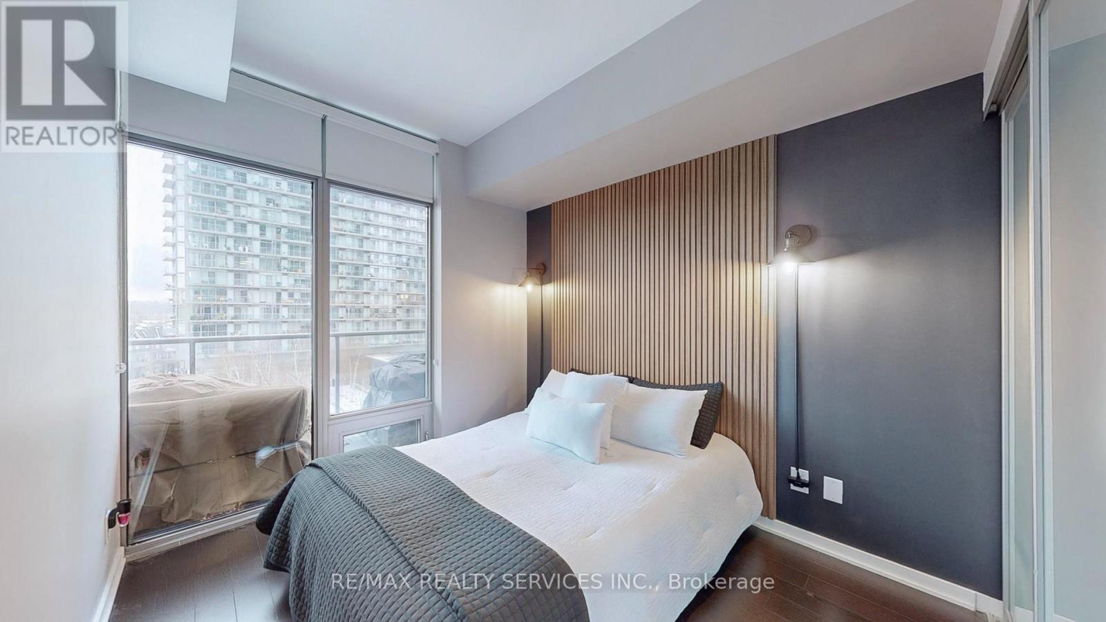 511 - 105 The Queensway Avenue, Toronto, Ontario  M6S 5B5 - Photo 20 - W12485300