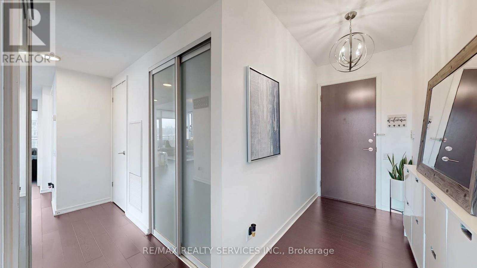 511 - 105 The Queensway Avenue, Toronto, Ontario  M6S 5B5 - Photo 28 - W12485300