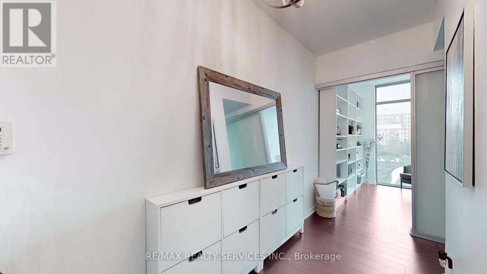 511 - 105 The Queensway Avenue, Toronto, Ontario  M6S 5B5 - Photo 29 - W12485300