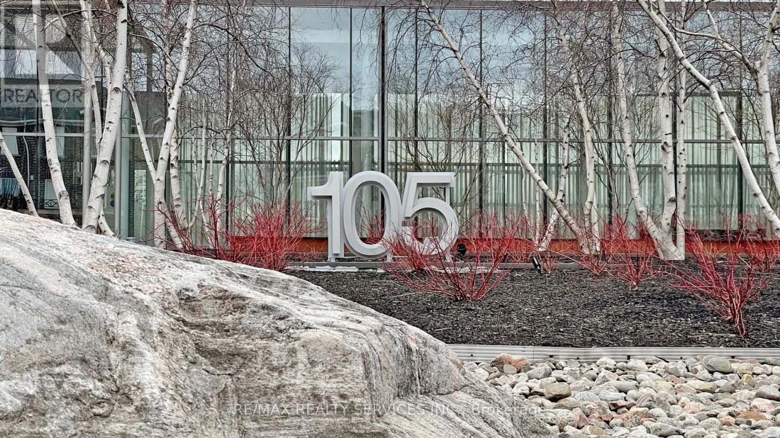 511 - 105 The Queensway Avenue, Toronto, Ontario  M6S 5B5 - Photo 3 - W12485300