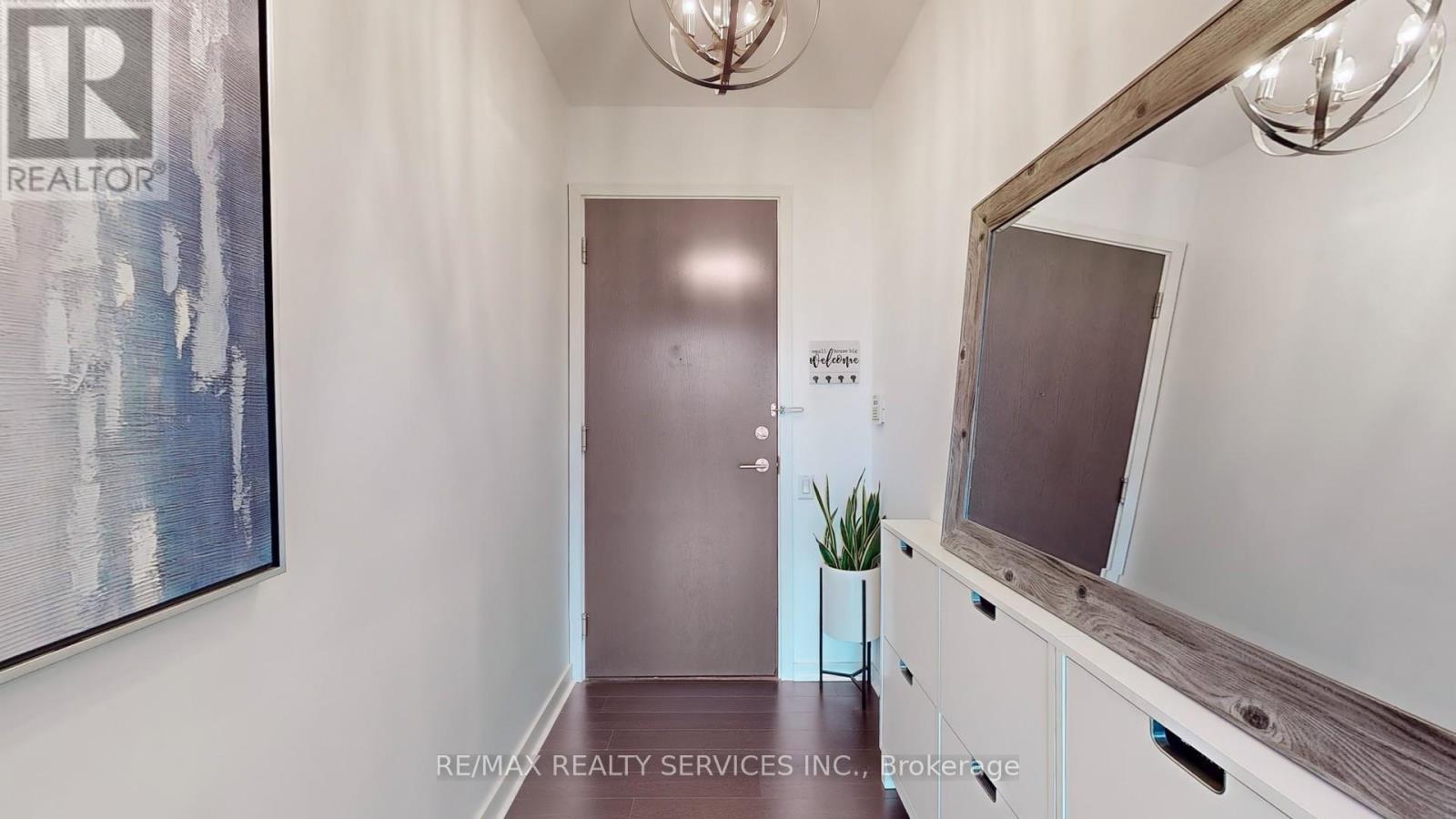 511 - 105 The Queensway Avenue, Toronto, Ontario  M6S 5B5 - Photo 30 - W12485300