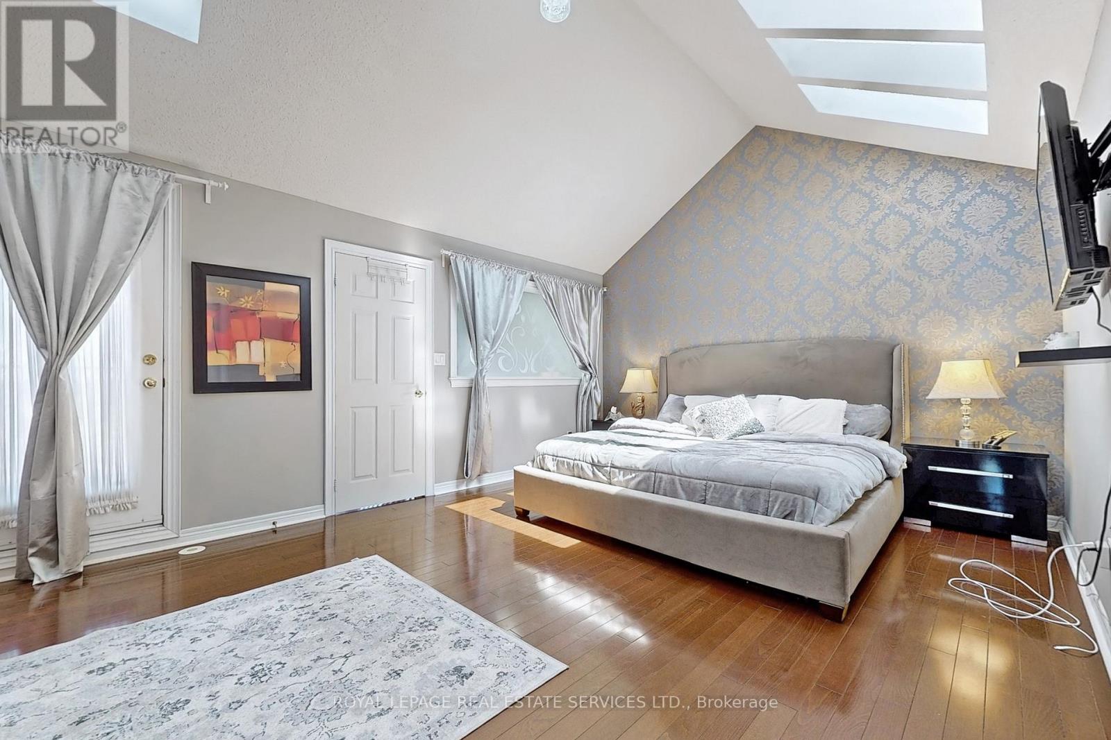 5861 Tenth Line W, Mississauga, Ontario  L5M 6V4 - Photo 25 - W12485305