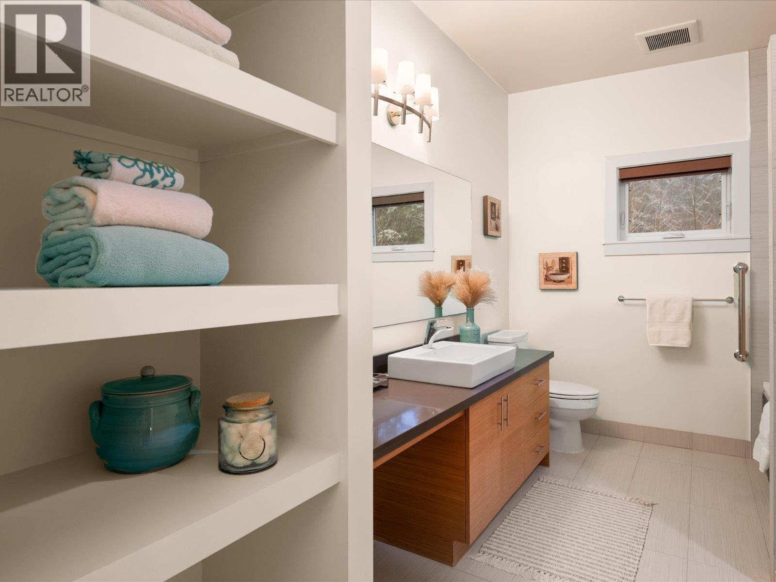 1087 Madeley Place, Whistler, British Columbia  V8E 0K6 - Photo 27 - R2983217